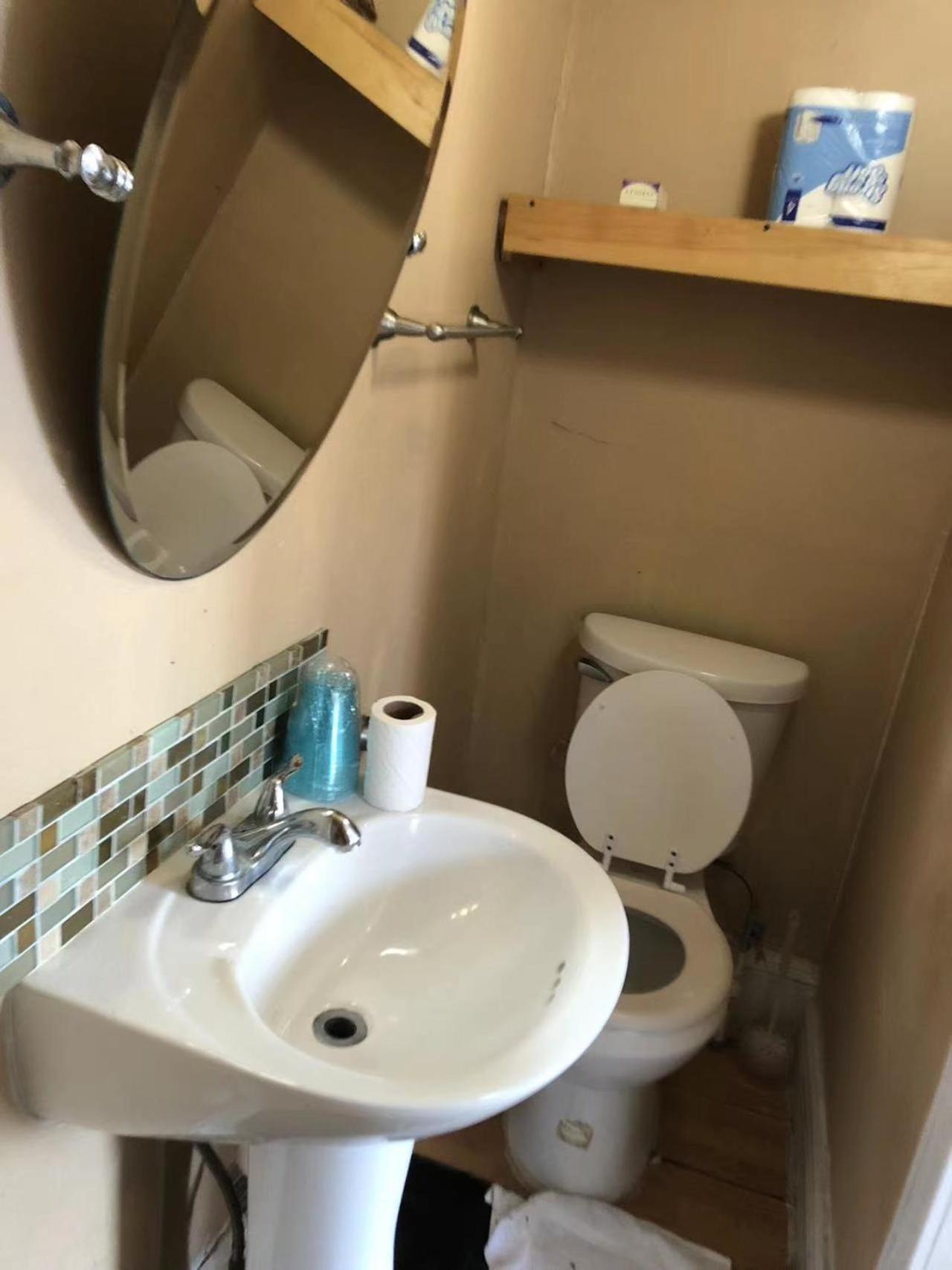 2131 Private Double Room Philadelphia Exterior photo